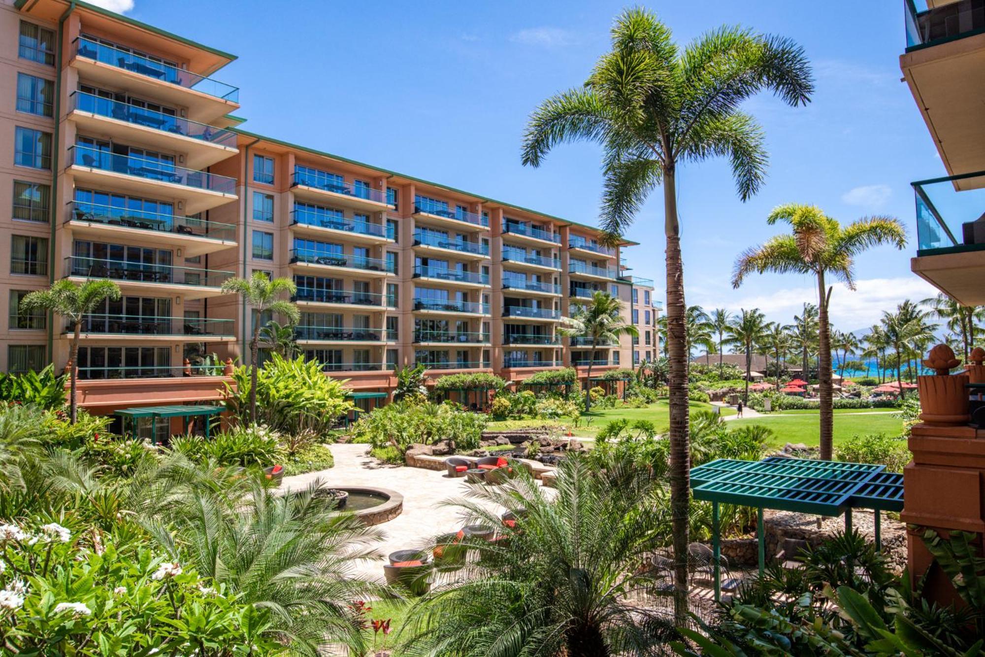 Outrigger Honua Kai Resort And Spa Lahaina Exterior photo